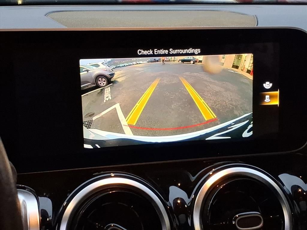 Used 2020 Mercedes-Benz GLB 250 4MATIC image 21