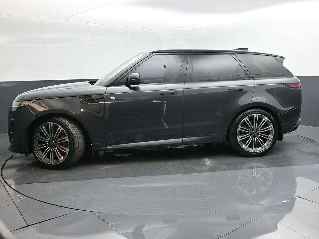 Used 2025 Land Rover Range Rover Sport Autobiography image 2