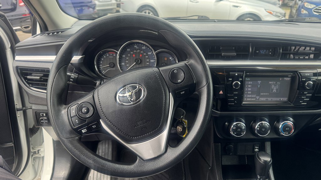 Used 2016 Toyota Corolla L image 16
