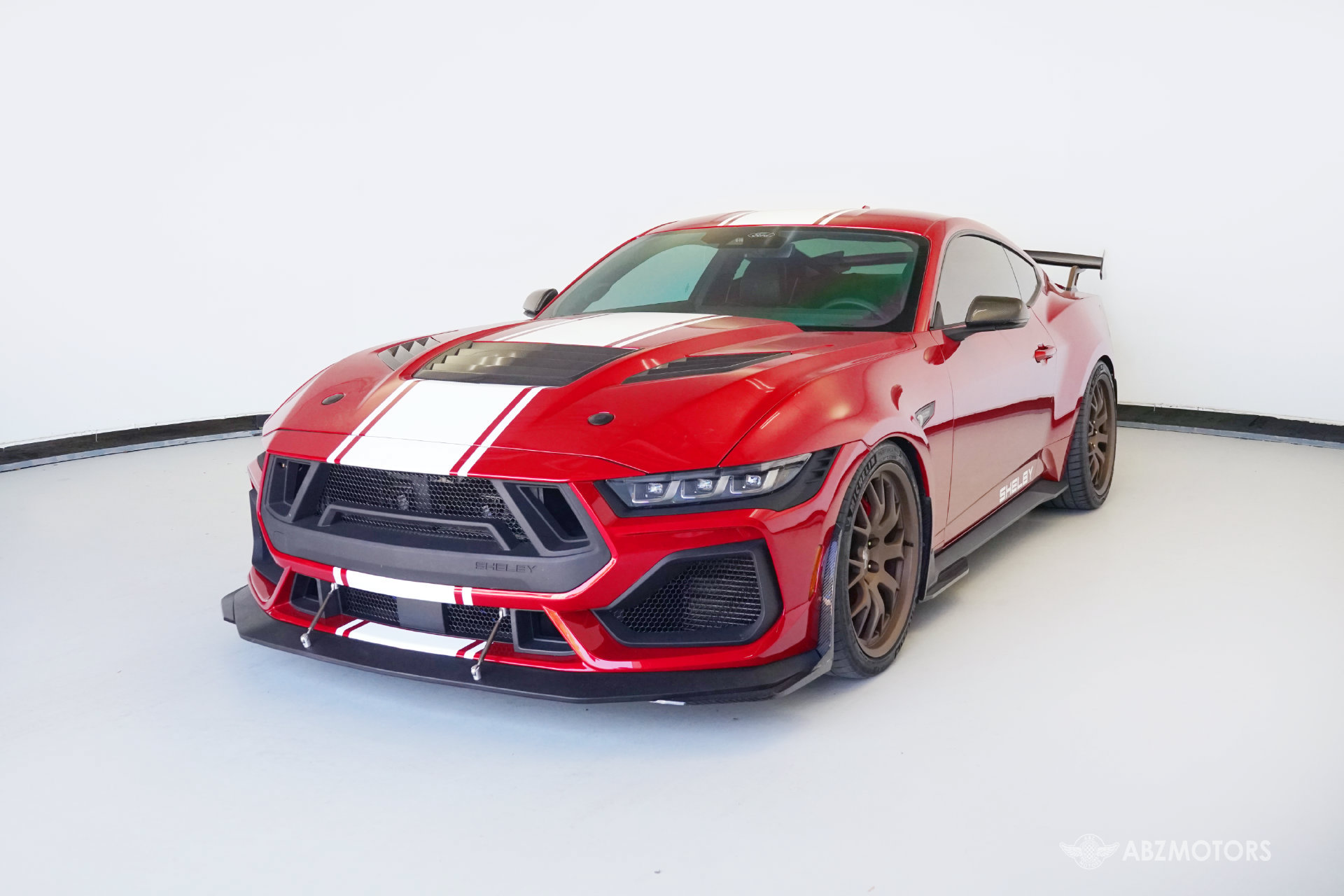 Used 2024 Ford Mustang GT Premium w/ GT Performance Package RWD image 2