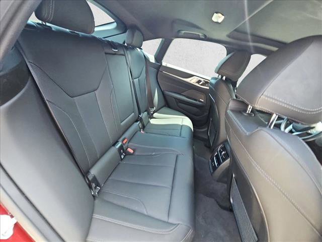 Used 2023 BMW i4 eDrive35 RWD image 18