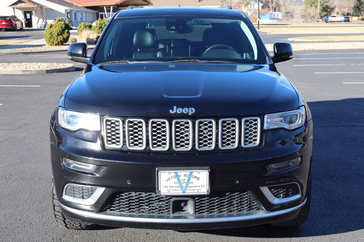 Used 2018 Jeep Grand Cherokee Summit w/ Platinum Series Group AWD/4WD image 12