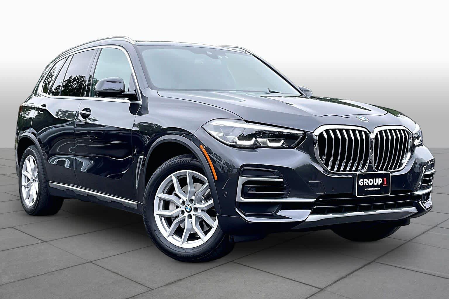 Used 2023 BMW X5 xDrive40i w/ Premium Package AWD/4WD image 2