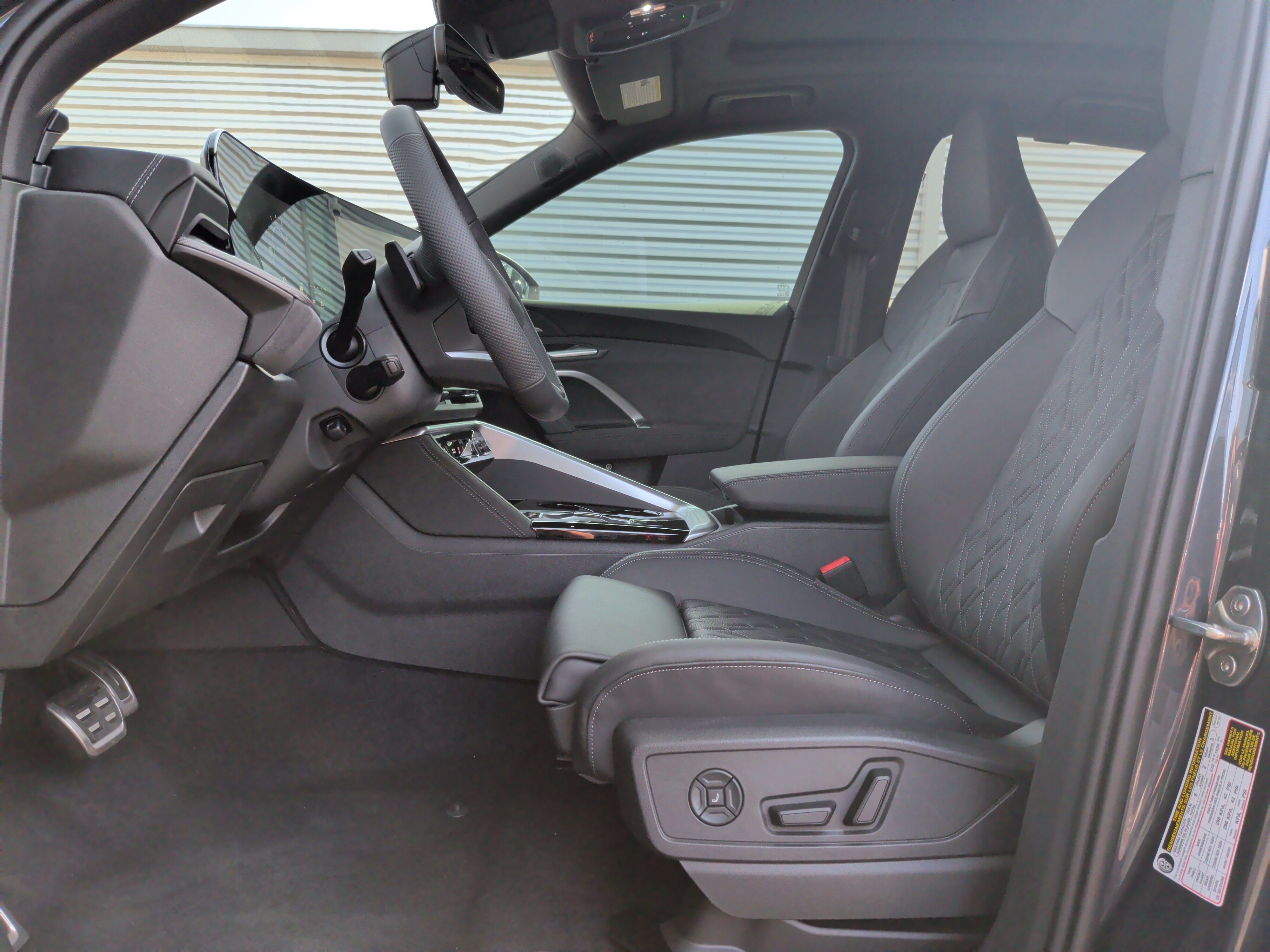 New 2026 Audi SQ5 Prestige AWD/4WD image 15