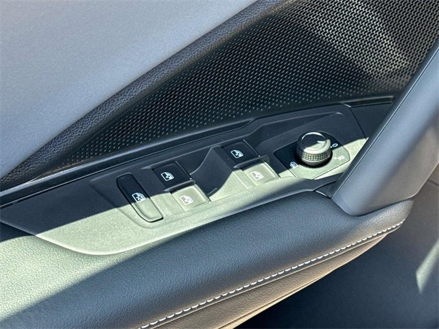 New 2025 Volkswagen Tiguan SE image 21