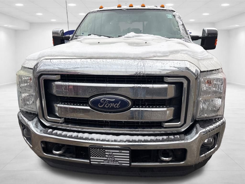 Used 2016 Ford F350 Lariat w/ Chrome Package image 3
