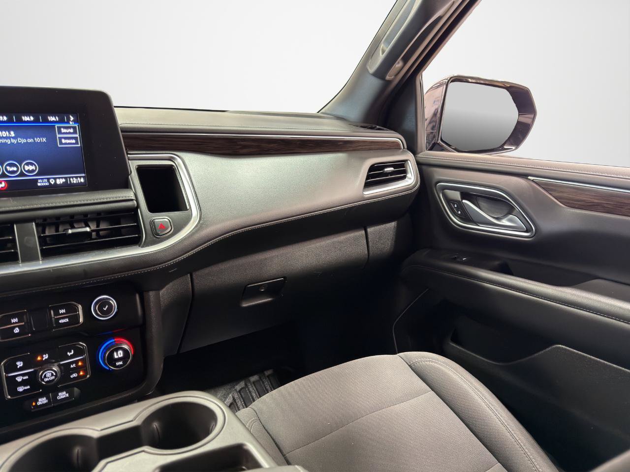 Used 2022 Chevrolet Tahoe 2WD w/ Remote Keyless Entry Package image 19