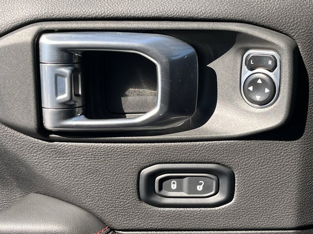 Used 2024 Jeep Wrangler Unlimited Rubicon 392 image 27