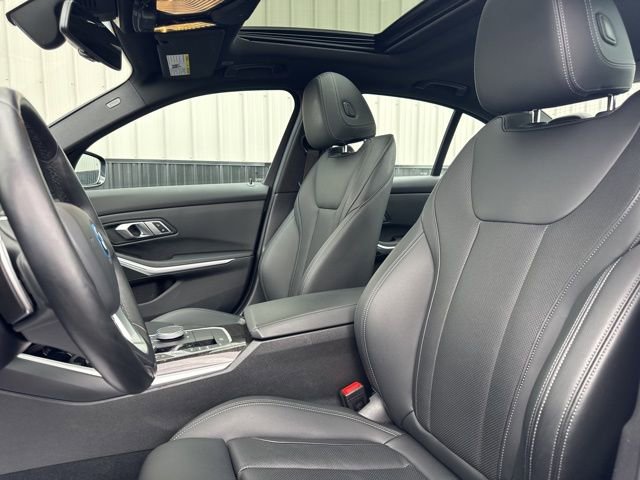Used 2023 BMW 330e xDrive w/ Premium Package image 13