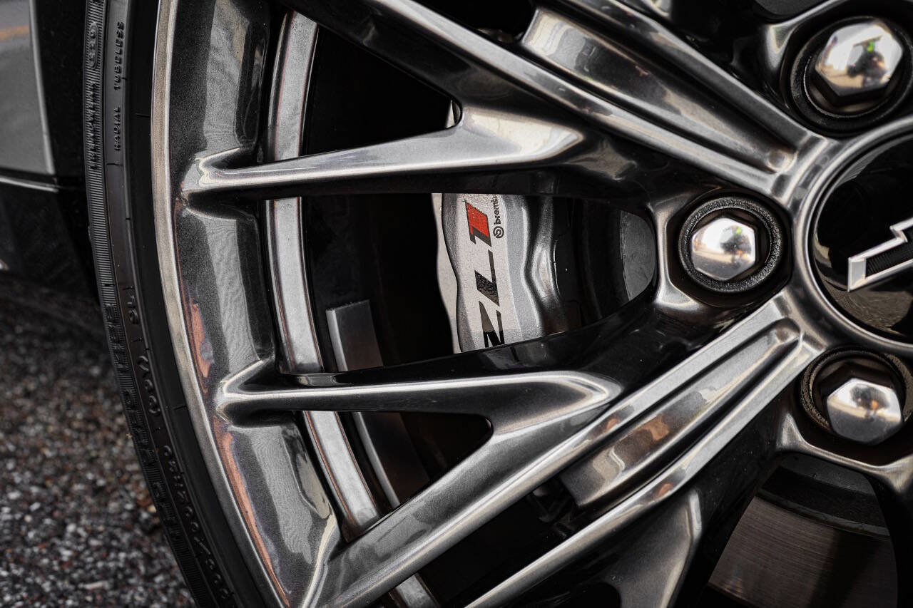 Used 2023 Chevrolet Camaro ZL1 image 70