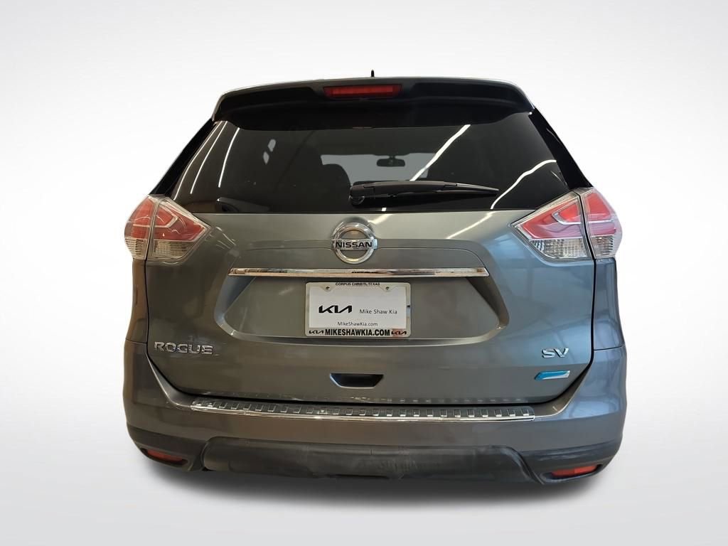 Used 2014 Nissan Rogue SV image 4