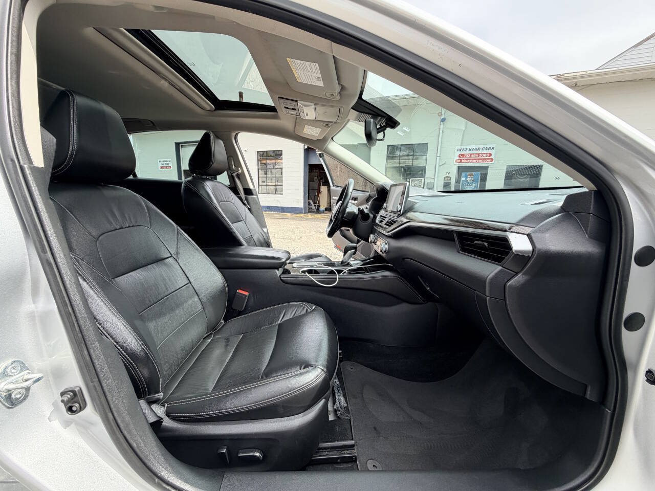 Used 2020 Nissan Altima 2.5 SL FWD image 50