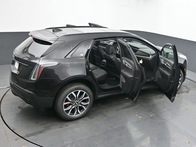 New 2026 Cadillac XT5 Sportv w/ LPO, Onyx Lite Package AWD/4WD image 60