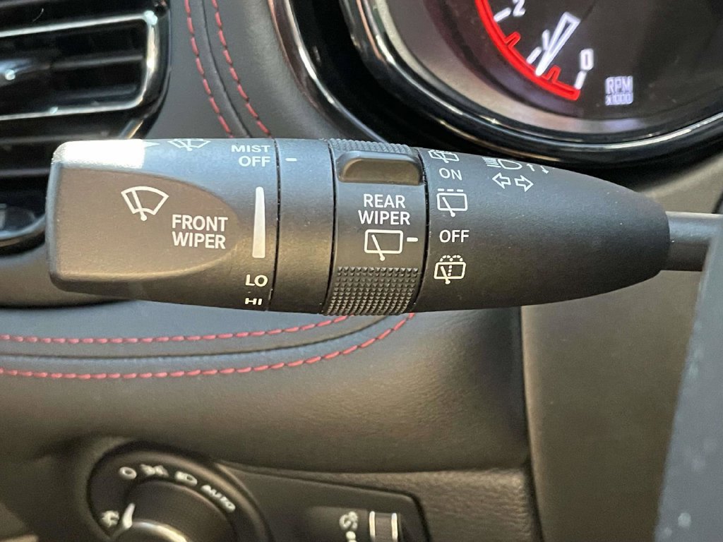 Used 2023 Dodge Durango GT AWD/4WD image 32