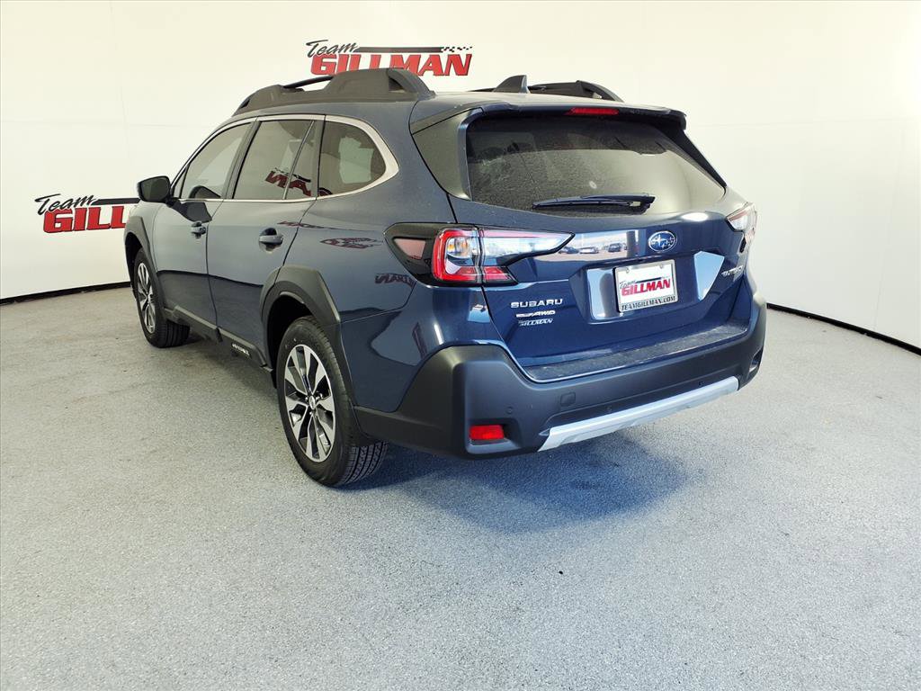 New 2025 Subaru Outback Limited image 2