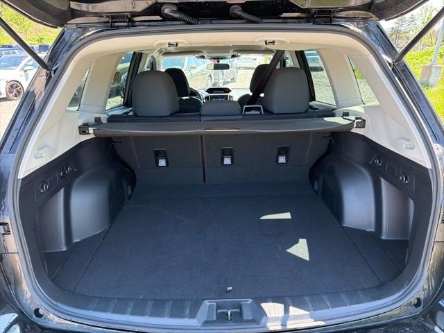 Used 2023 Subaru Forester Premium AWD/4WD image 12