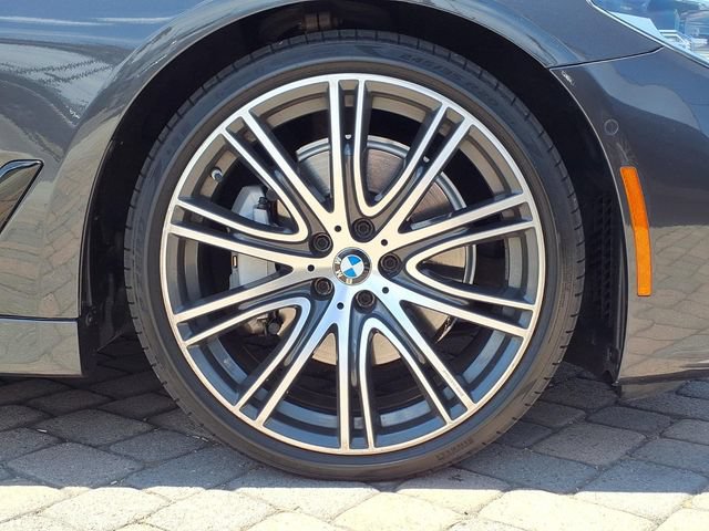 Used 2018 BMW 540i RWD image 8