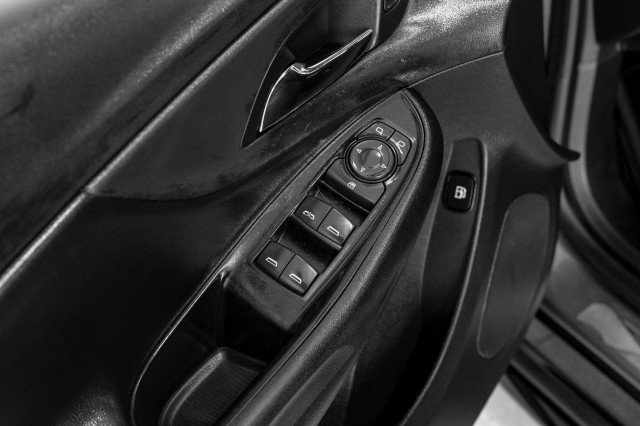 Used 2017 Chevrolet Volt LT w/ Comfort Package FWD image 41