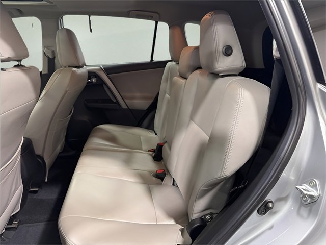 Used 2018 Toyota RAV4 XLE image 29