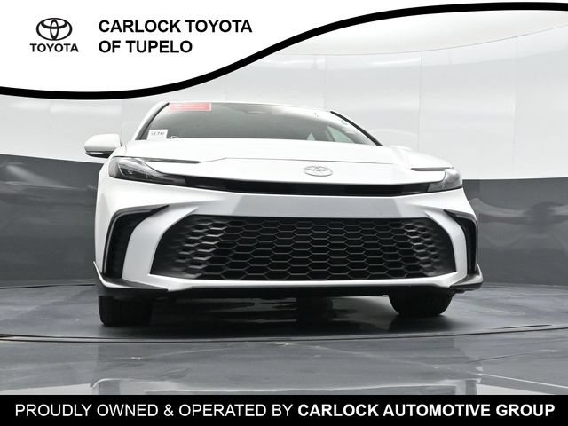 Used 2026 Toyota Camry SE FWD image 45