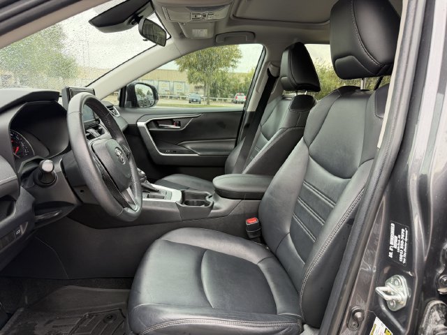 Certified 2020 Toyota RAV4 XLE Premium FWD image 24
