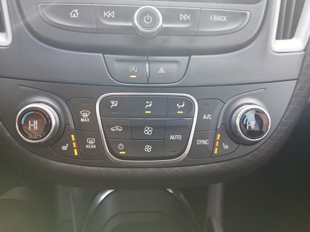 Used 2024 Chevrolet Malibu LT image 28