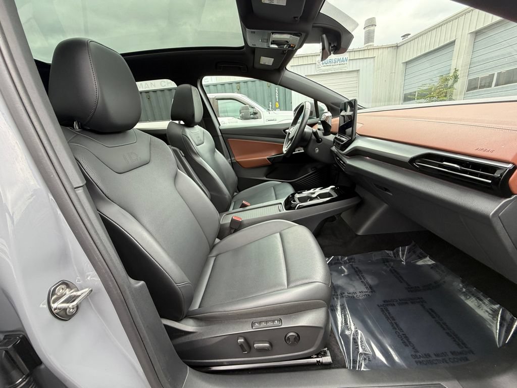 Used 2022 Volkswagen ID.4 Pro S RWD image 25