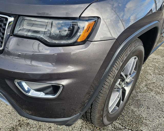 Used 2017 Jeep Grand Cherokee Limited w/ Luxury Group II image 14