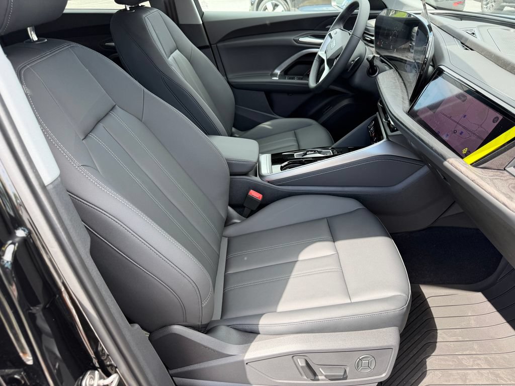 New 2026 Audi Q5 Premium Plus AWD/4WD image 10