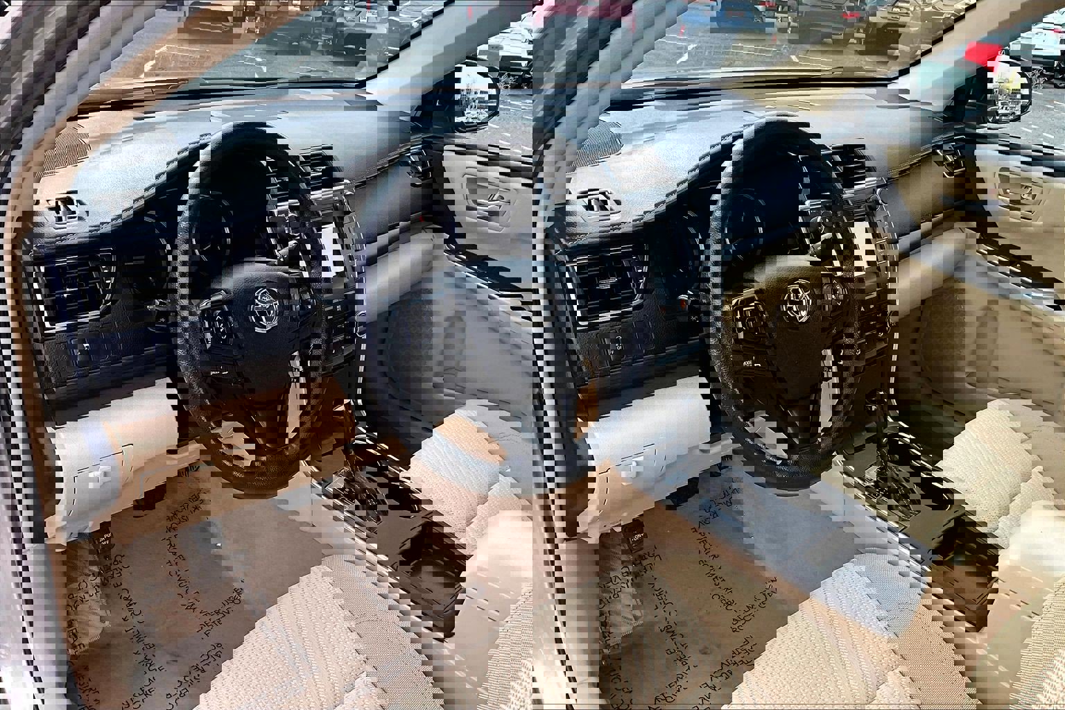 Used 2016 Toyota Camry LE image 13