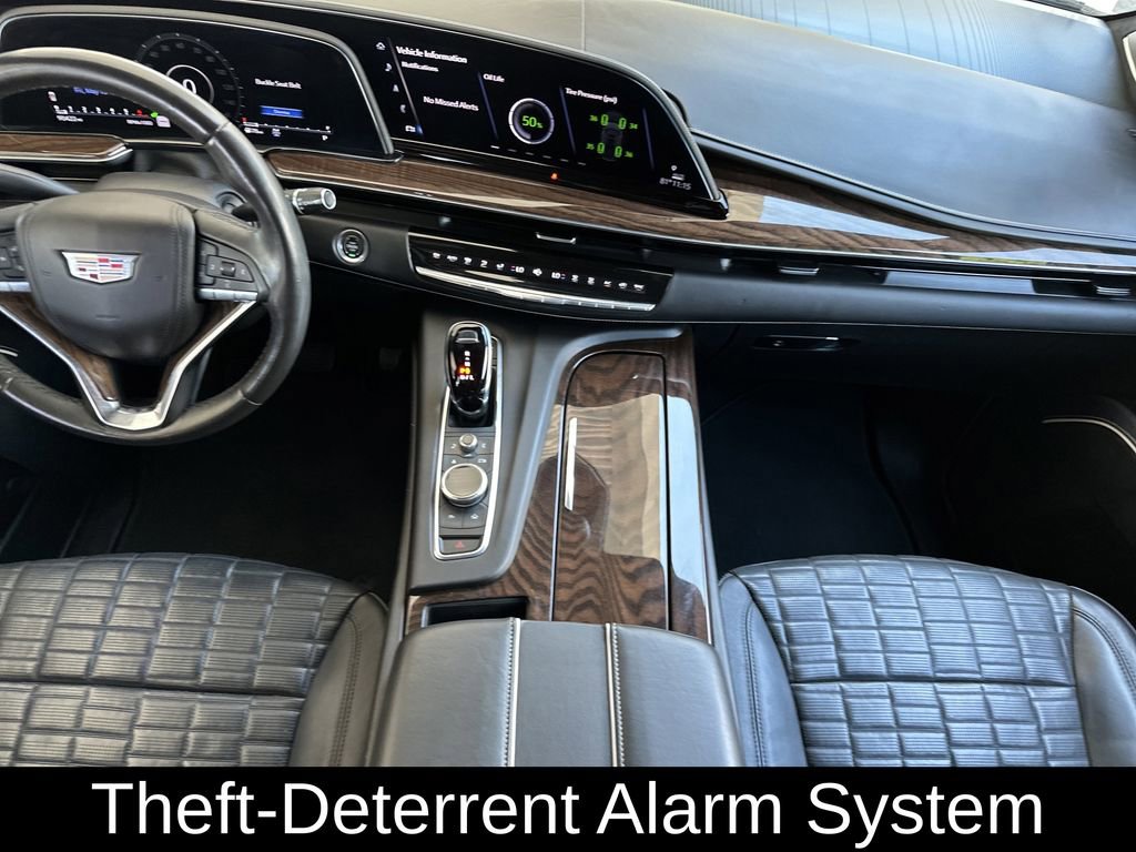 Used 2022 Cadillac Escalade ESV Sport Platinum w/ LPO, ONYX Package AWD/4WD image 16