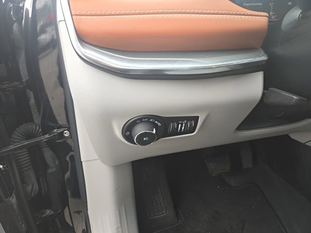 Used 2022 Jeep Compass Limited image 13