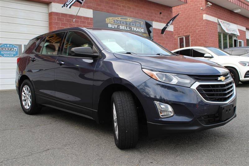 Used 2018 Chevrolet Equinox LS w/ LPO, Protection Package AWD/4WD image 7