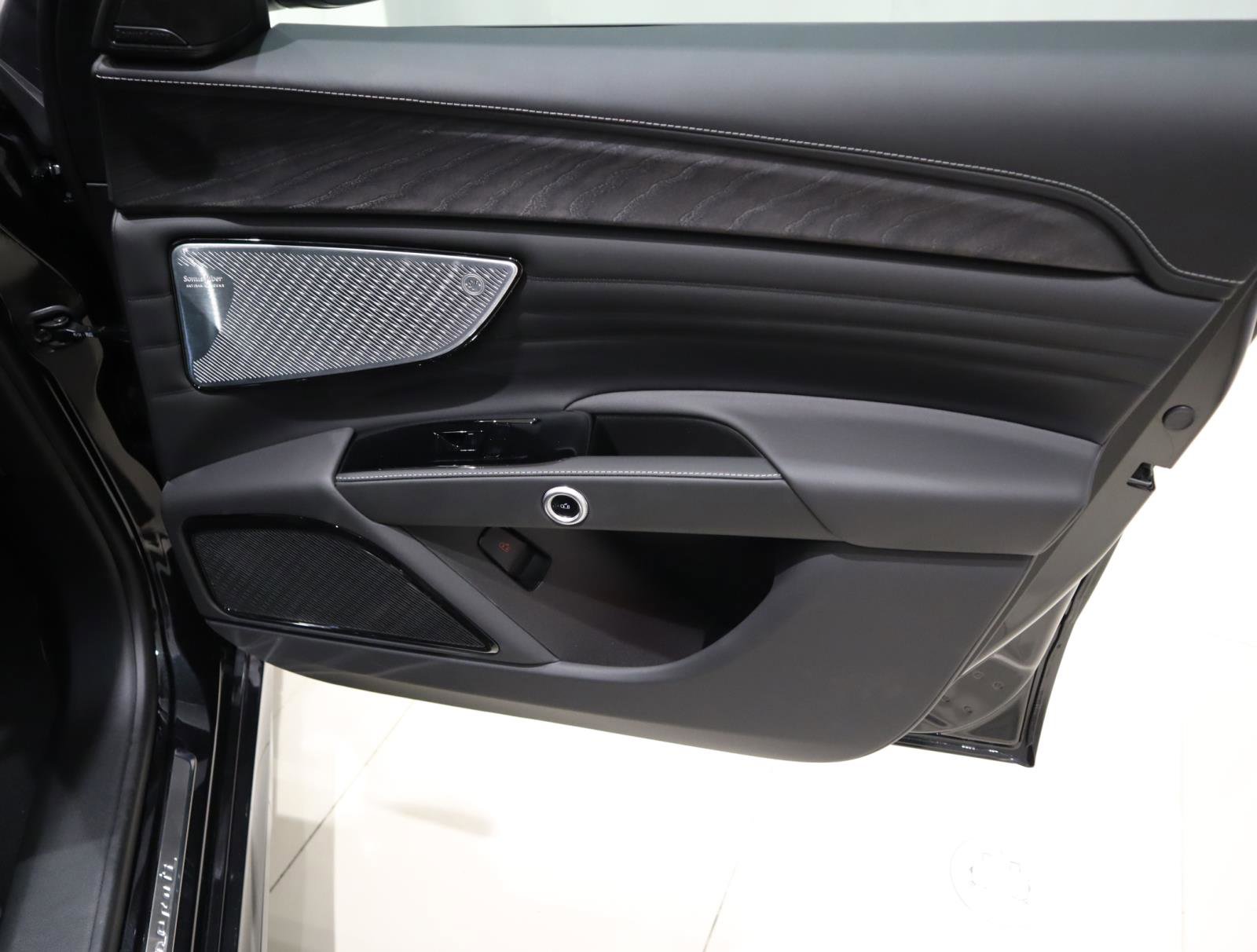 New 2025 Maserati Grecale Modena image 15