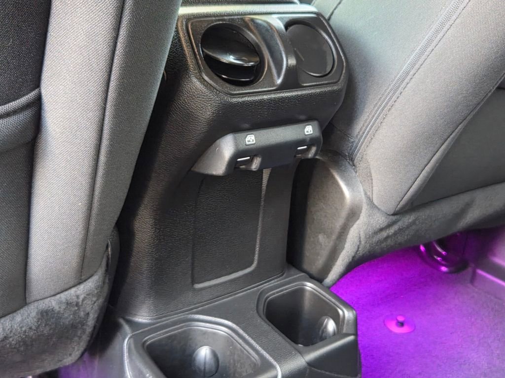 Used 2019 Jeep Wrangler Unlimited Sport S AWD/4WD image 15