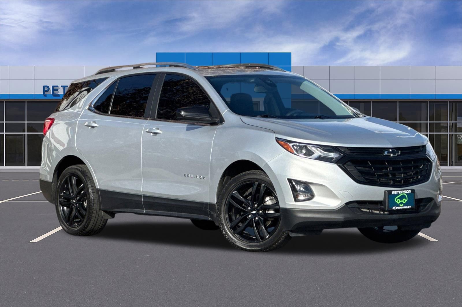 Used 2021 Chevrolet Equinox LT image 2