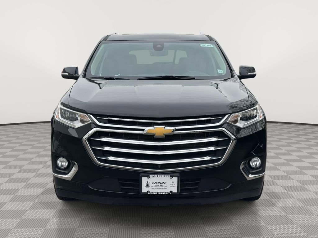 Used 2021 Chevrolet Traverse High Country image 2