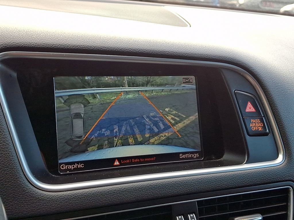 Used 2016 Audi Q5 2.0T Premium Plus w/ Technology Package image 6