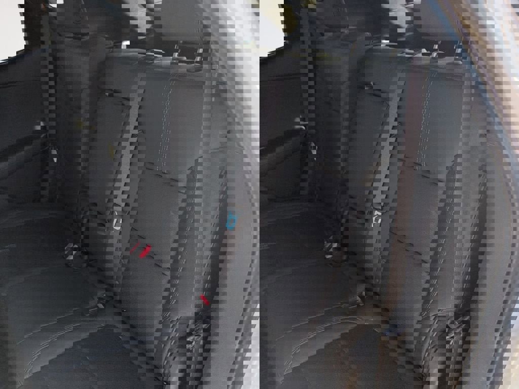 Used 2019 Chevrolet Blazer LT image 13