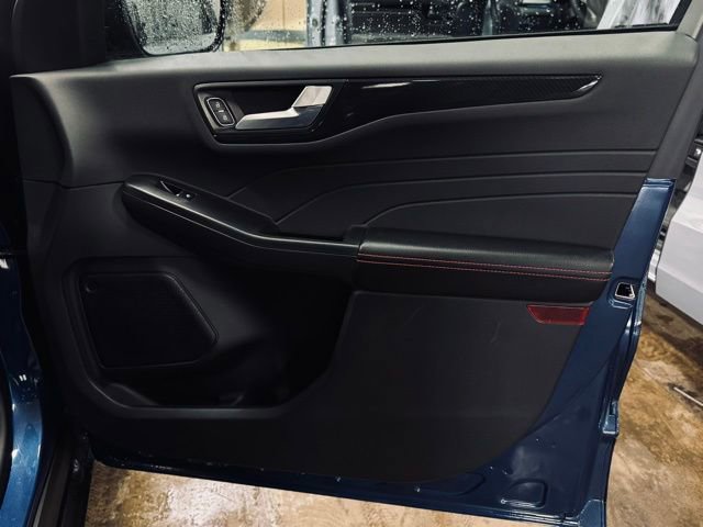 Used 2023 Ford Escape ST-Line w/ Tech Pack #1 image 15