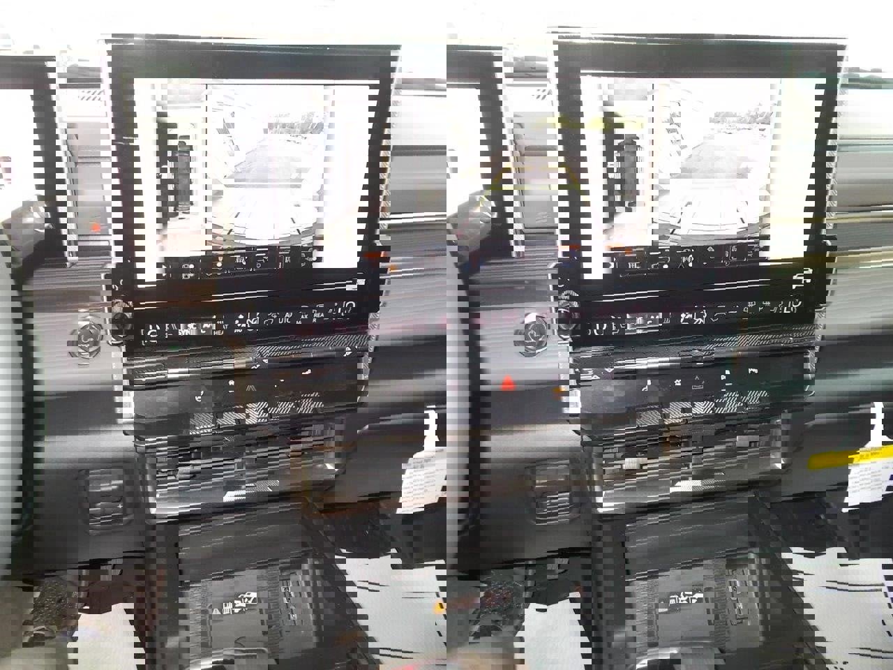 New 2025 GMC Hummer EV 2X image 15