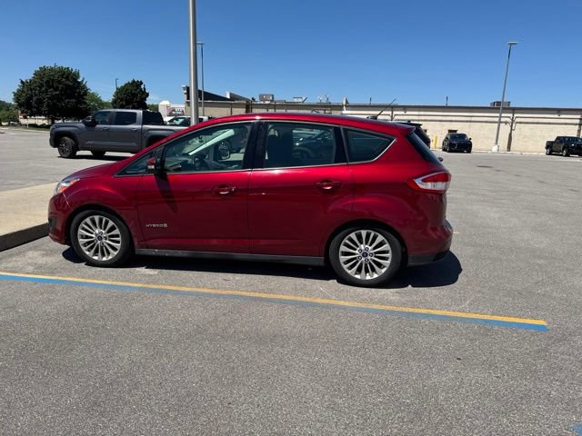 Used 2017 Ford C-MAX SE w/ Equipment Group 201A FWD image 8