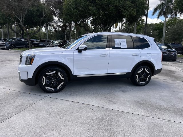 Used 2023 Kia Telluride S AWD/4WD image 31
