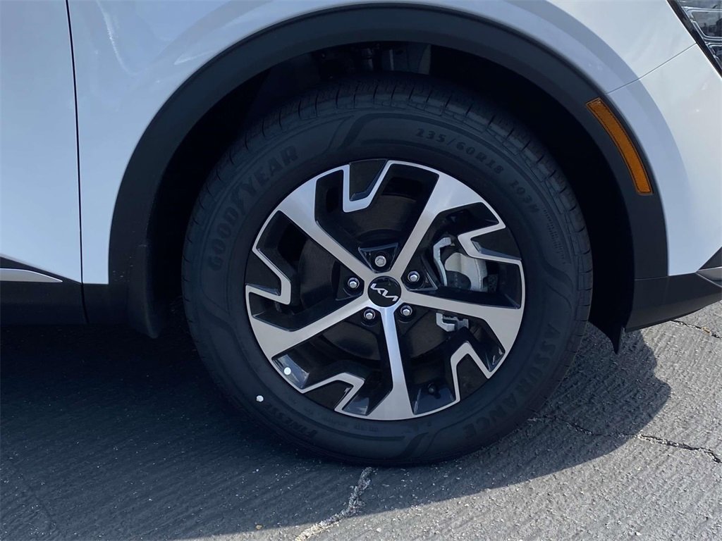 New 2024 Kia Sportage EX w/ EX Premium Package image 9