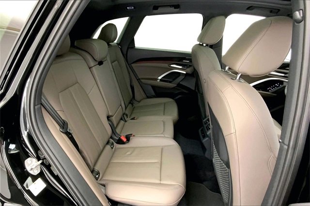 New 2025 Audi Q5 2.0T Premium Plus image 10