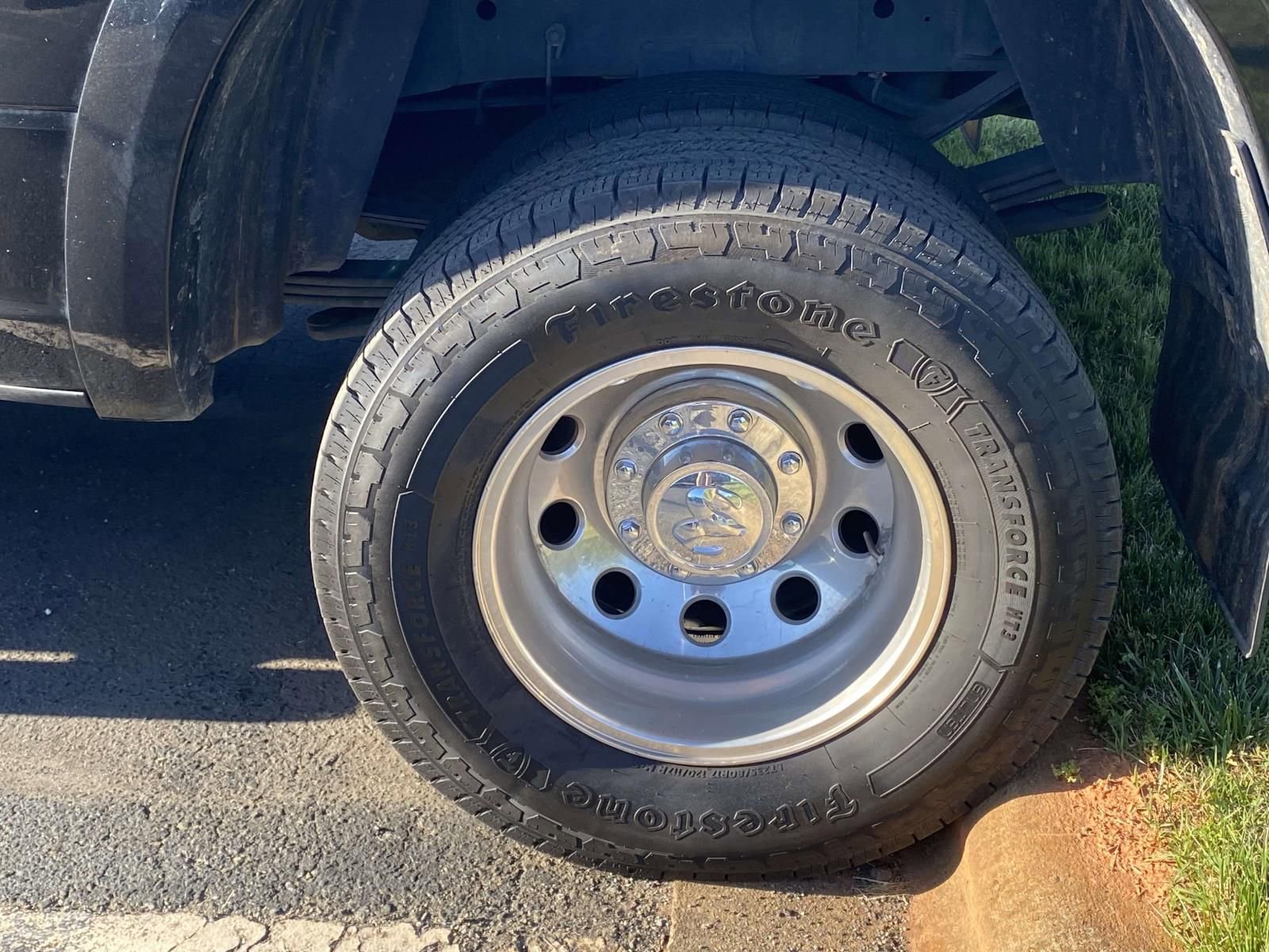 Used 2018 RAM 3500 Laramie AWD/4WD image 9