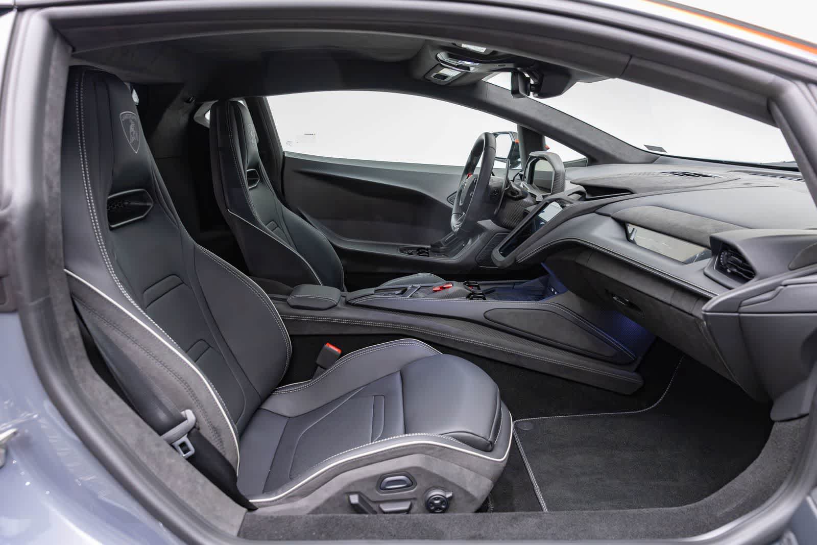 Used 2026 Lamborghini Temerario AWD/4WD image 14