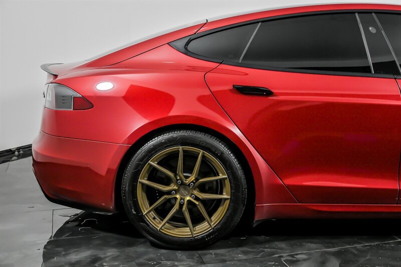 Used 2022 Tesla Model S Plaid AWD/4WD image 10