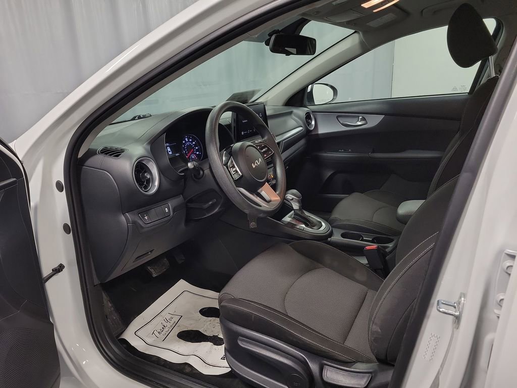 Used 2024 Kia Forte LXS image 12