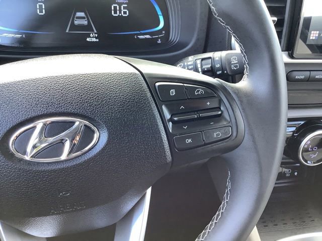 Certified 2026 Hyundai Venue SEL FWD image 51